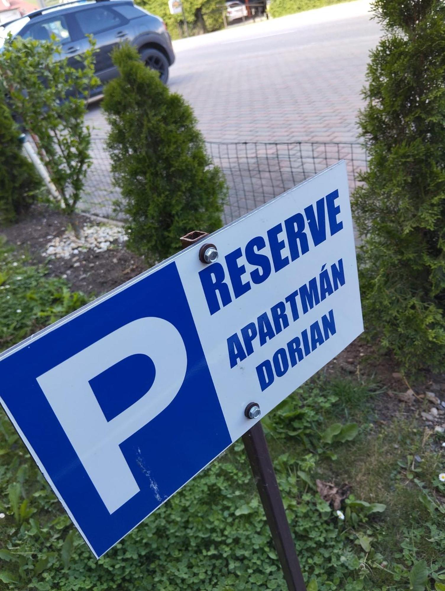 Apartman Dorian Bešeňová Exteriör bild